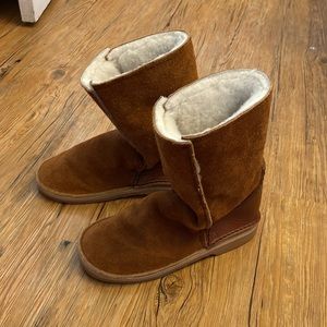 InStep Jeffreys Bay Sheepskin Surfer Boots Leather Tan Size 5